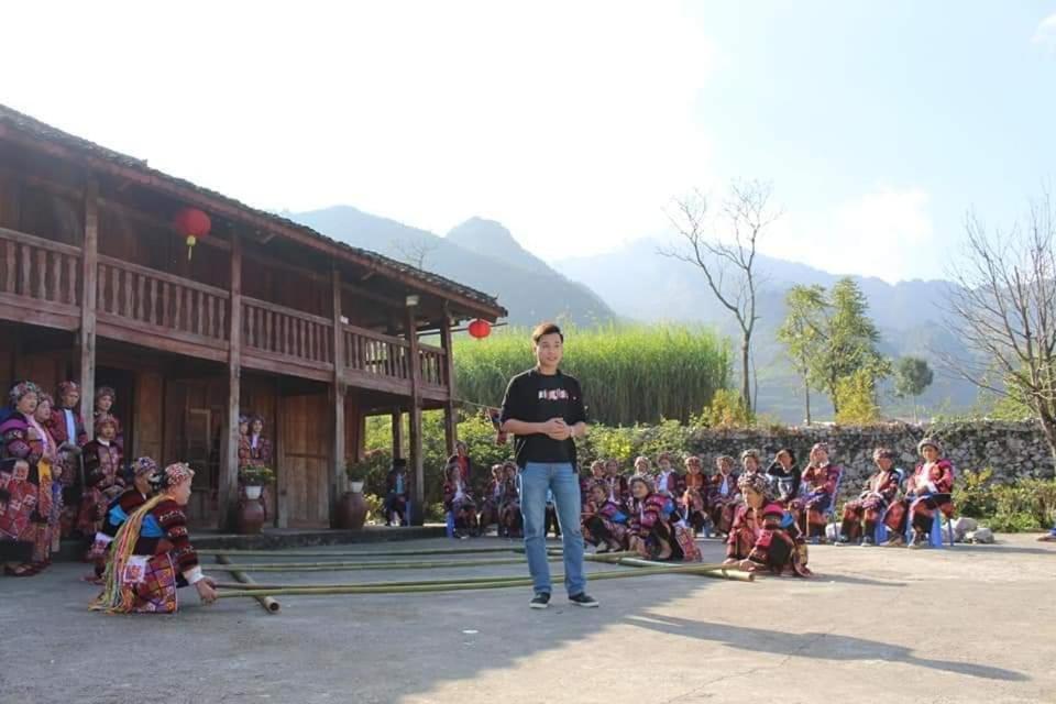 Lo Lo Homestay & Cafe Meo Vac Exterior photo
